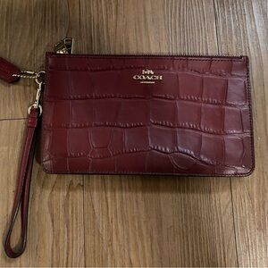 Coach Wristlet Crocodile Maroon Clutch